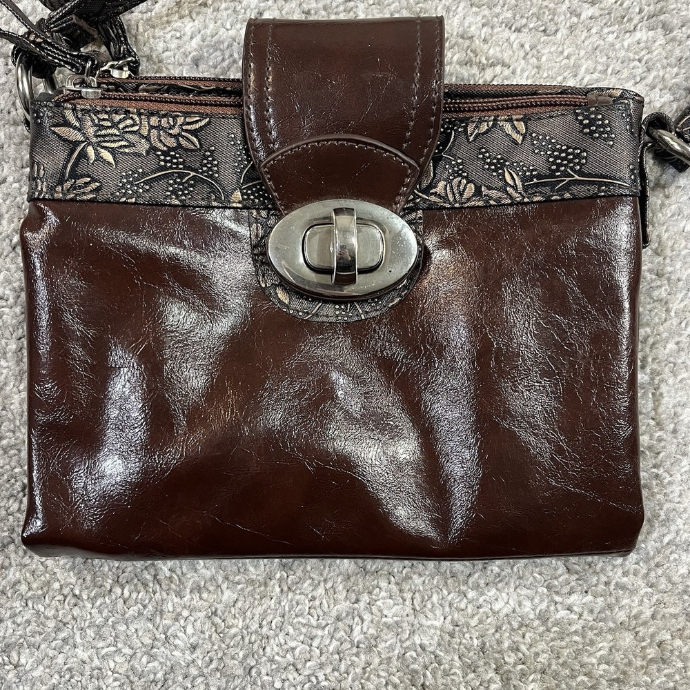 Braciano Crossbody OneSize‎ Brown Floral Embossed Purse Bag Faux Leather Womens